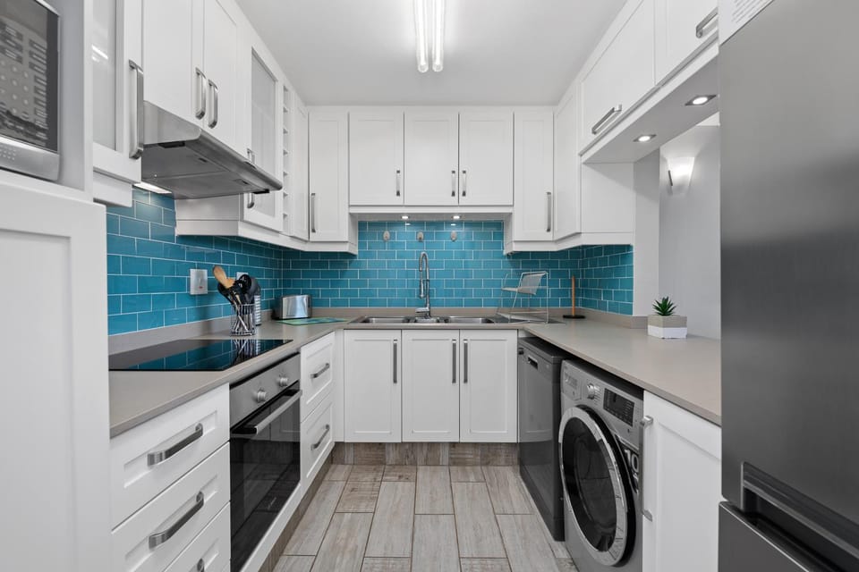 Kitchen or kitchenette, dishwasher, minibar, pet friendly, stove, washing machine, dryer
