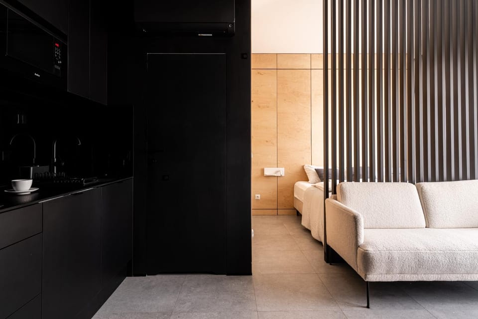Bed, Kitchen or kitchenette