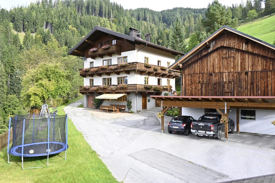 Property building, Day, Natural landscape, Parking