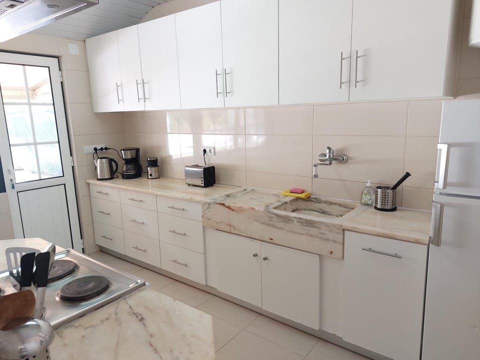 Coffee/tea facilities, Kitchen or kitchenette, toaster
