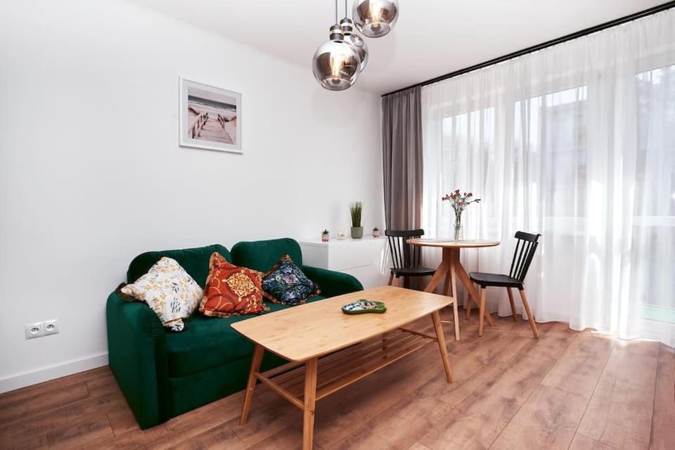 Green Apartment Apartment in Poland