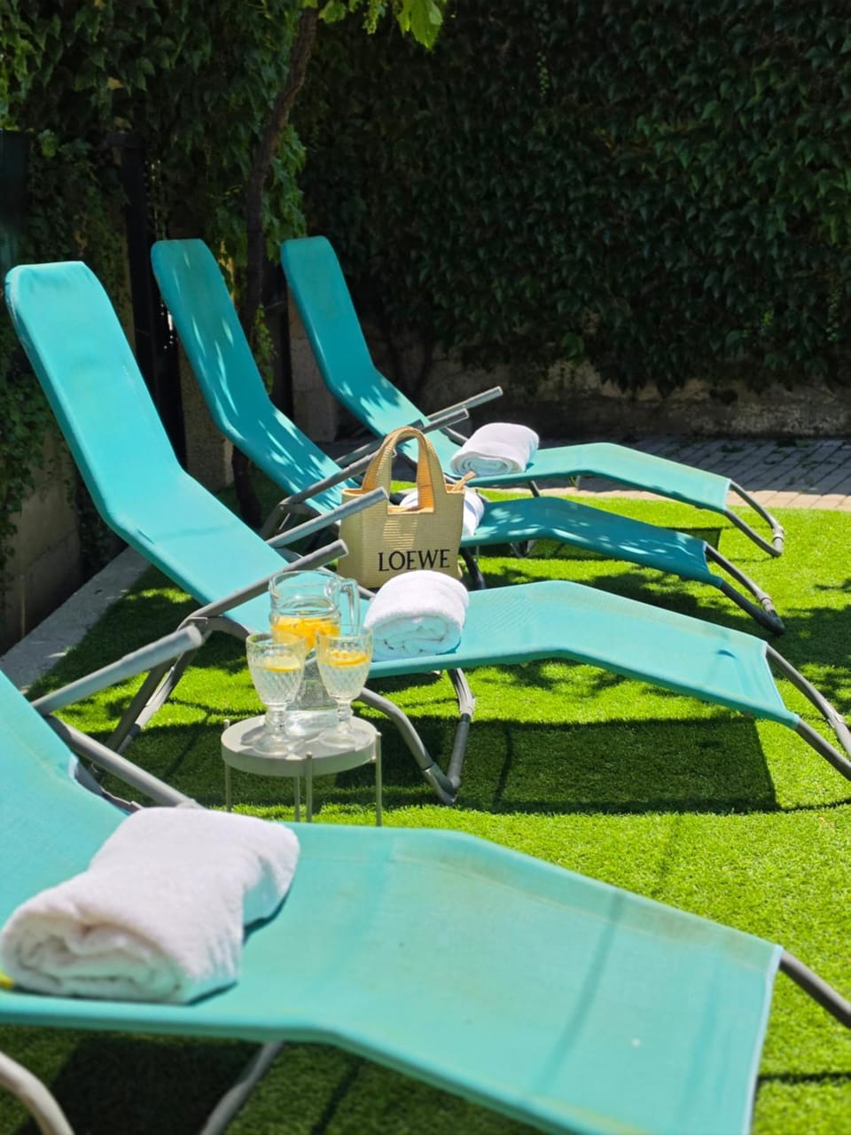 Swimming pool, Swimming pool