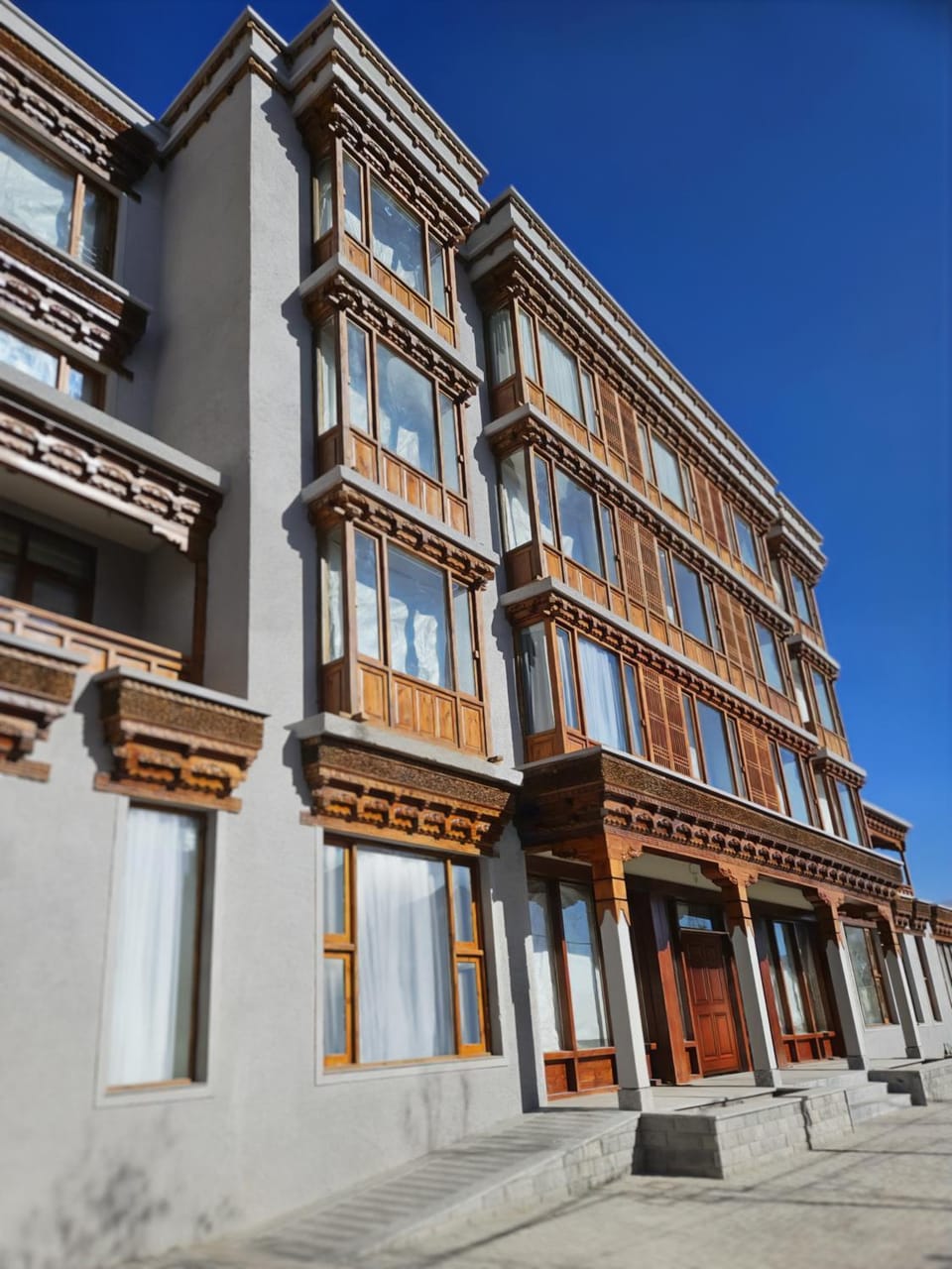 Property building, Day