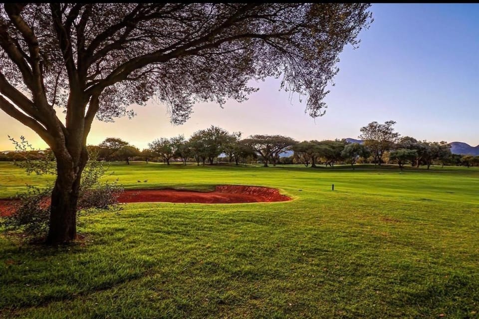 Pecanwood Golf Estate 5BR Villa with view and private pool House in Gauteng