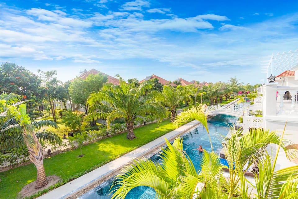 Garden, Pool view, Swimming pool