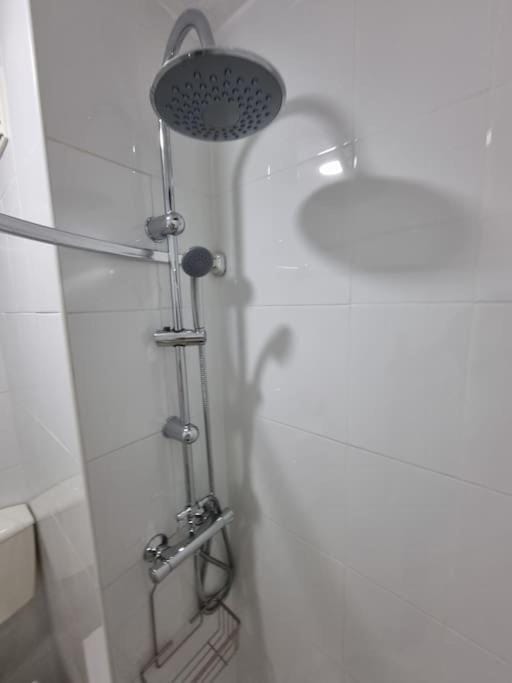 Duplex OverTheTejo, 5 min Belém Tower Apartment in Lisbon
