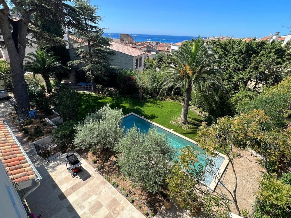 Le petit clos St Devote par Dodo à Cassis Apartment in Cassis
