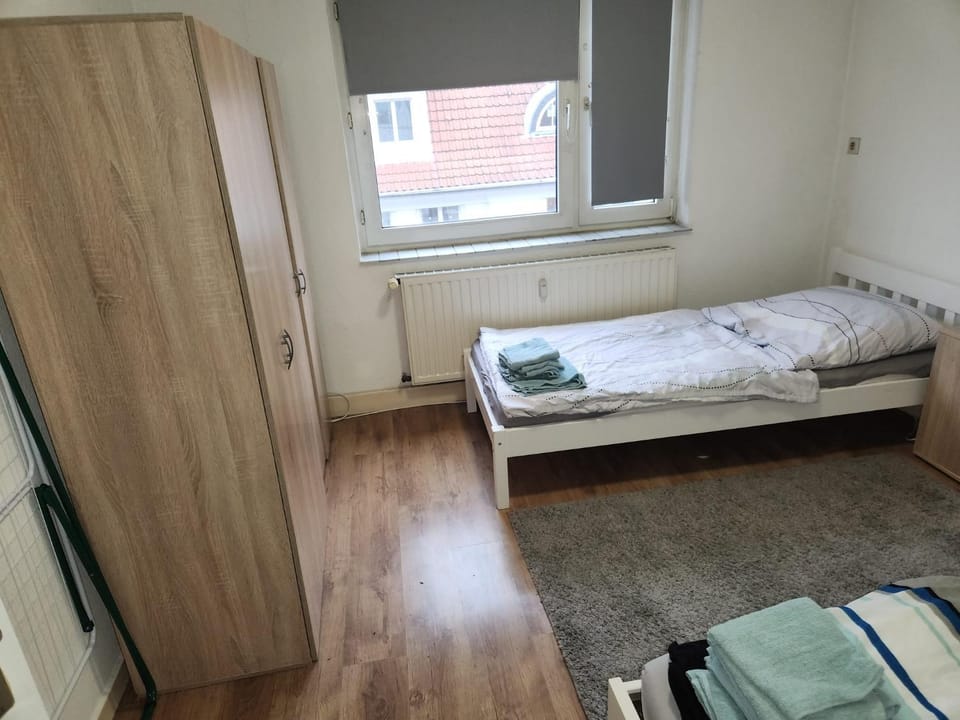 Monteurwohnung 3 in direkter Nähe zur Veltinsarena Apartment in Gelsenkirchen