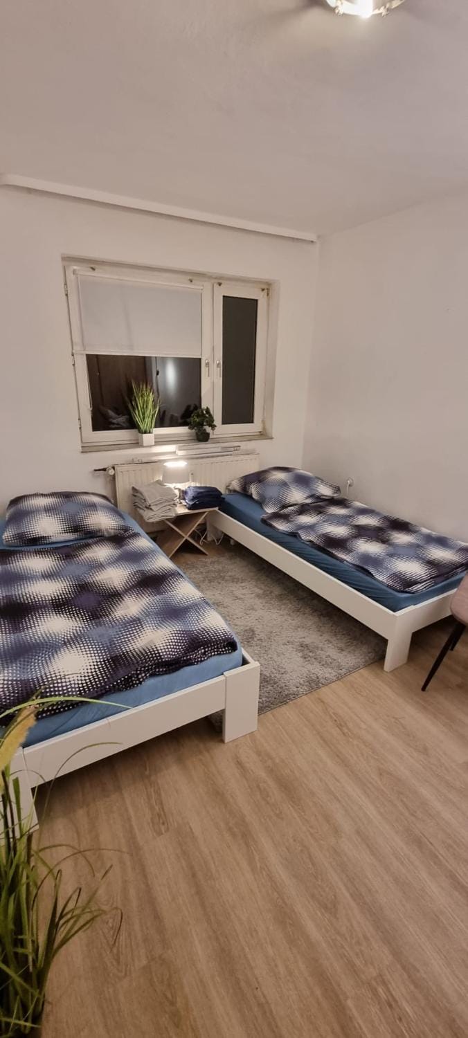 Monteurwohnung 3 in direkter Nähe zur Veltinsarena Apartment in Gelsenkirchen