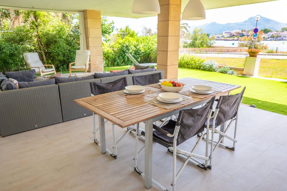 Garden, View (from property/room), Dining area
