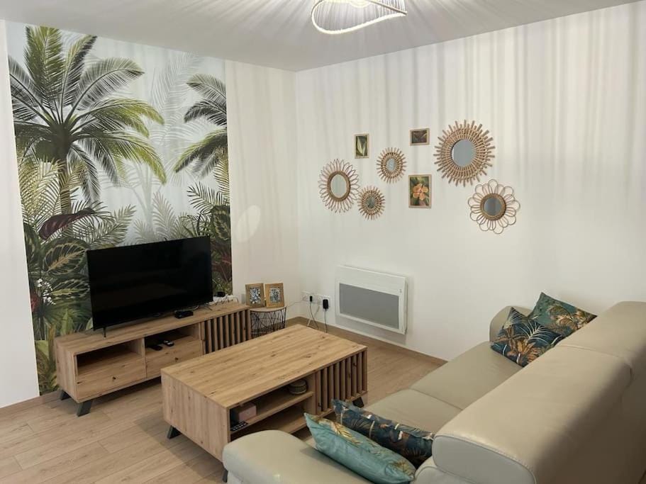 Aux remparts de la vieille ville - 4p, Parking Apartment in Hauts-de-France