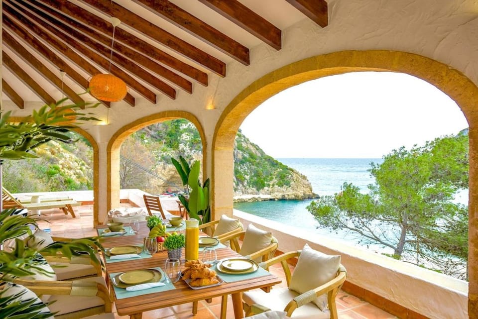 Patio, Natural landscape, Balcony/Terrace, Sea view