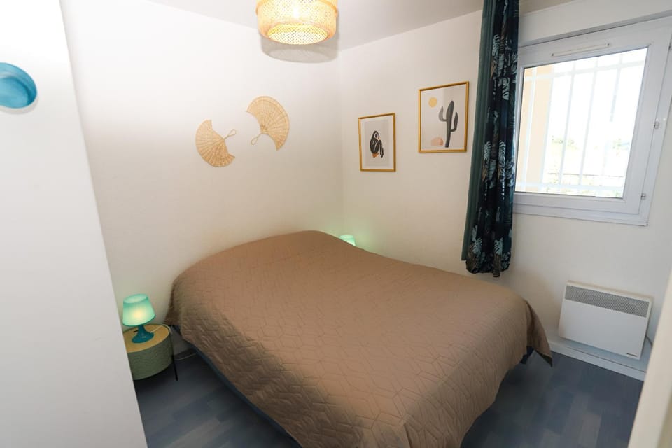 St cyprien appart vue mer 2 a 4 personnes avec piscine Apartment in Saint-Cyprien