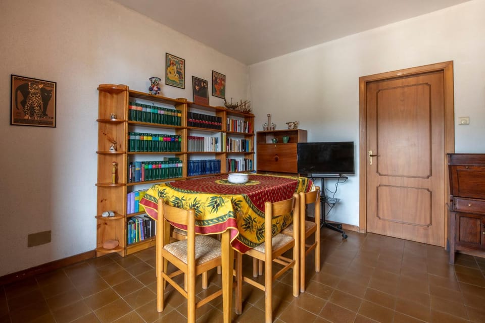 TV and multimedia, Dining area