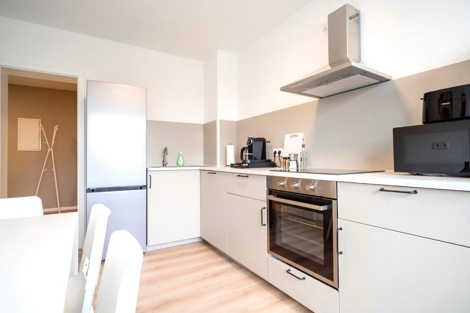 Coffee/tea facilities, Kitchen or kitchenette, Dining area, dishwasher, minibar, stove, toaster