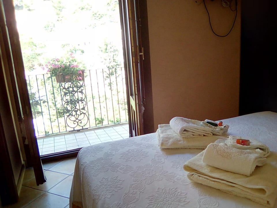 View (from property/room), Mountain view