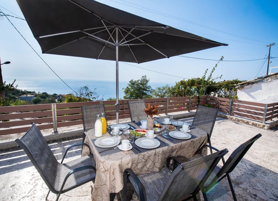 Athanion Sunset House House in Lefkada, Lefkada Municipality, Greece