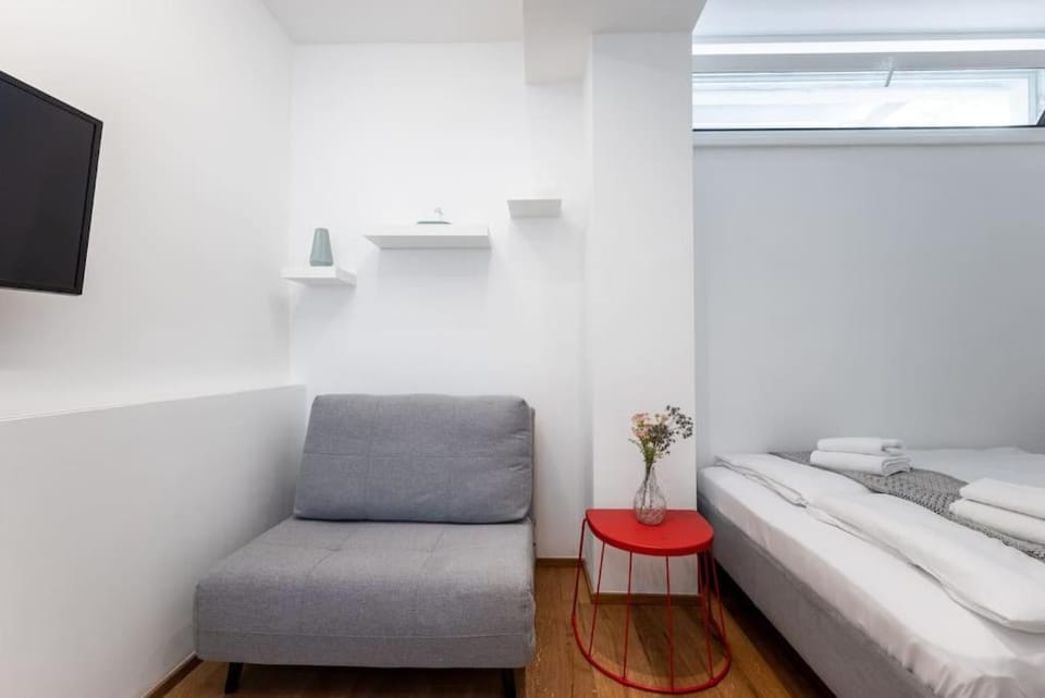 Cozy Studio 5min to Center by HM Apartment in Vienna