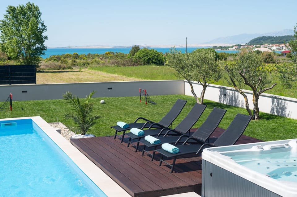 Patio, Garden, Garden view