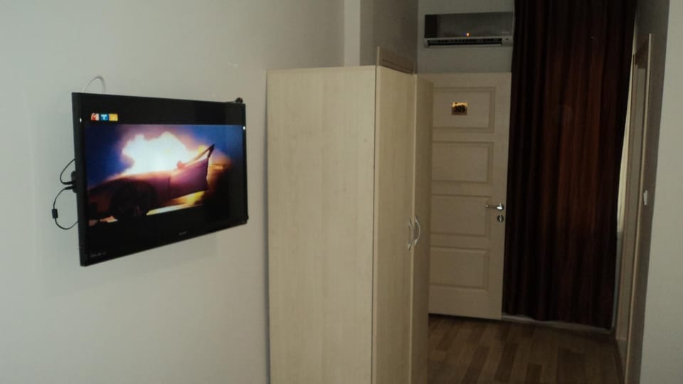 TV and multimedia, Bedroom