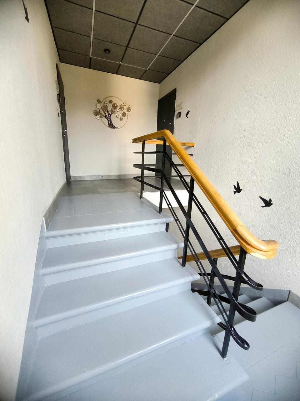 BRIVIBAS RESIDENCE - WEST / EAST, free PRIVAT parking, free WIFI, self check-in Apartment in Riga