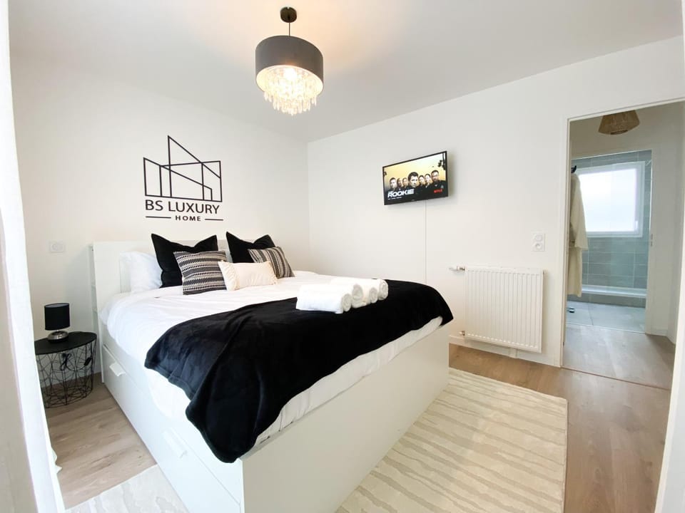The Modern Chic Haven, La Défense (16'), Parking Apartment in Île-de-France