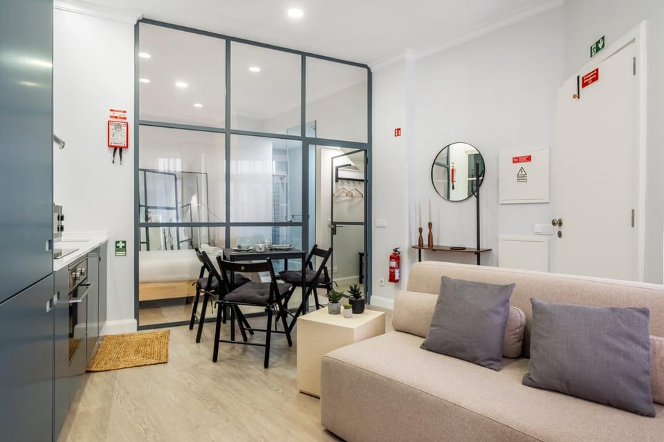 Living room, Seating area
