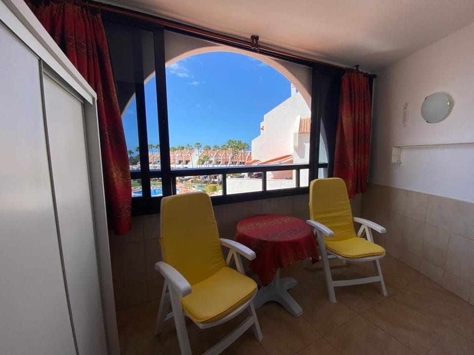 View (from property/room), Balcony/Terrace