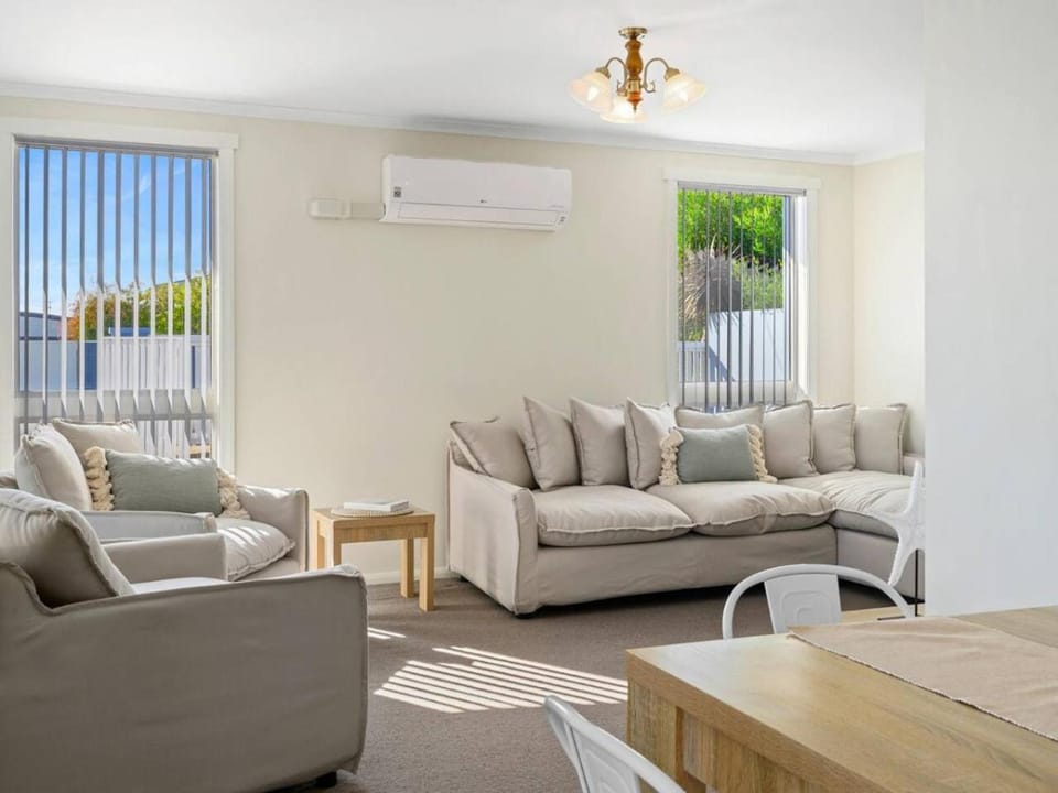 Kalisti Suites - Mykonos Suite Apartment in Port Sorell