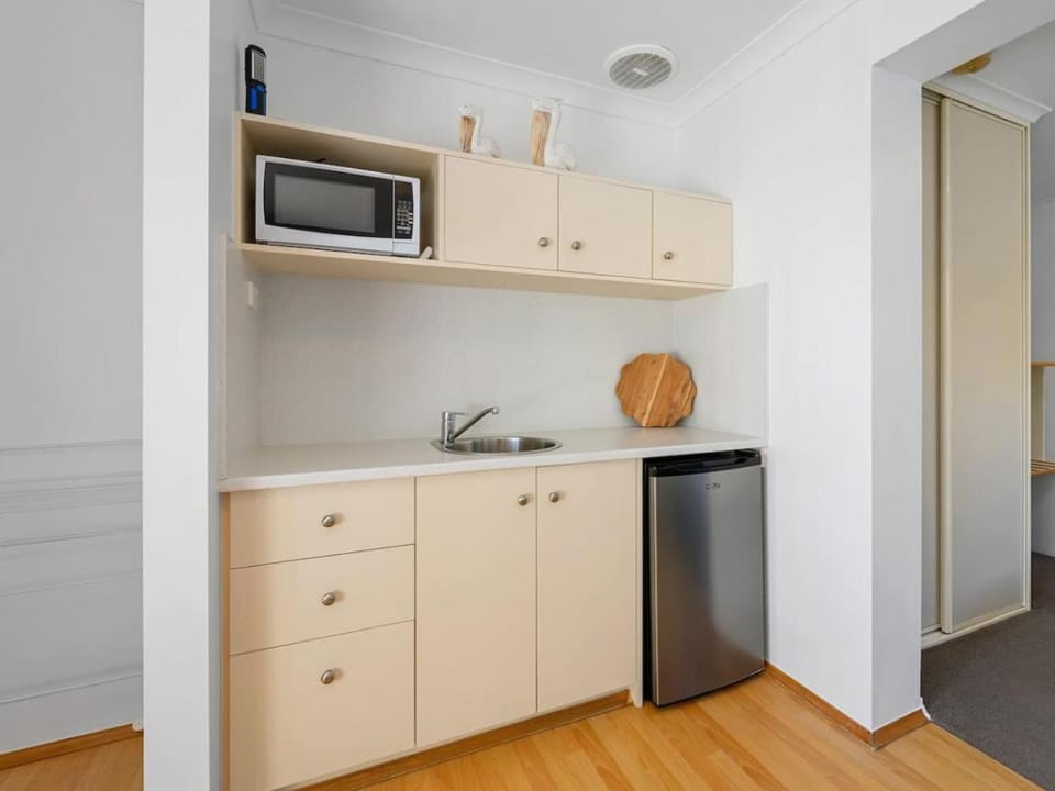 Kalisti Suites - Fira Suite Apartment in Port Sorell