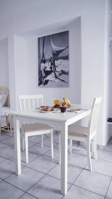 Pentara's Windmill studio Apartment in Mykonos