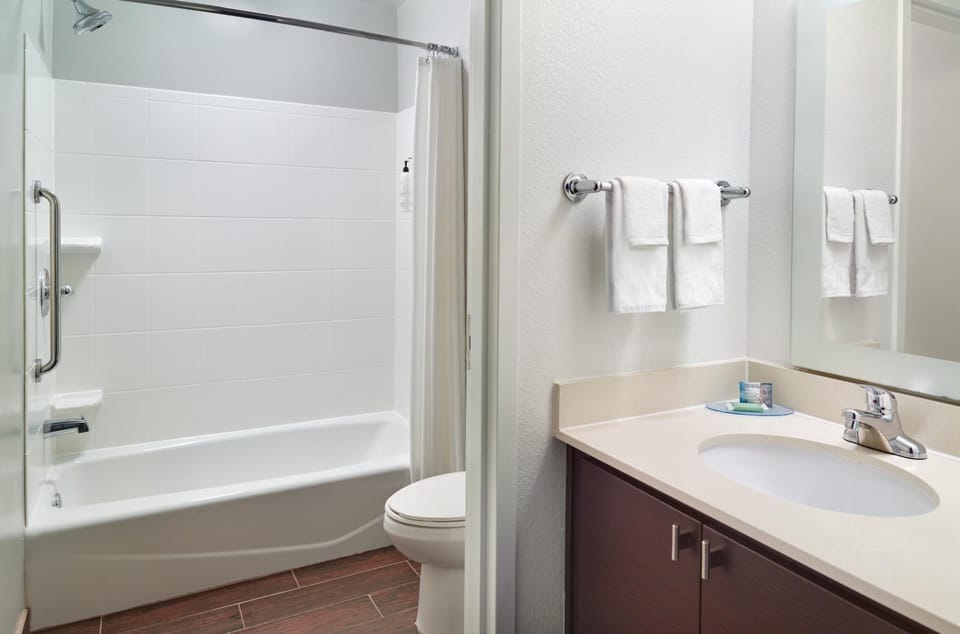 Bathroom, Bath