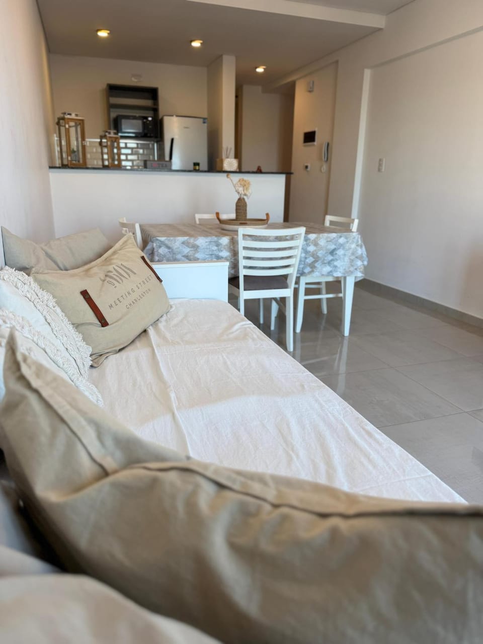 Bed, Living room