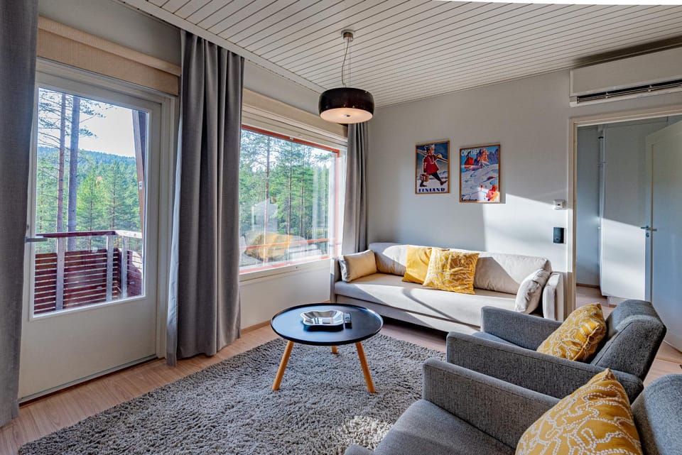 View (from property/room), View (from property/room), Living room, Mountain view, Mountain view, air conditioner