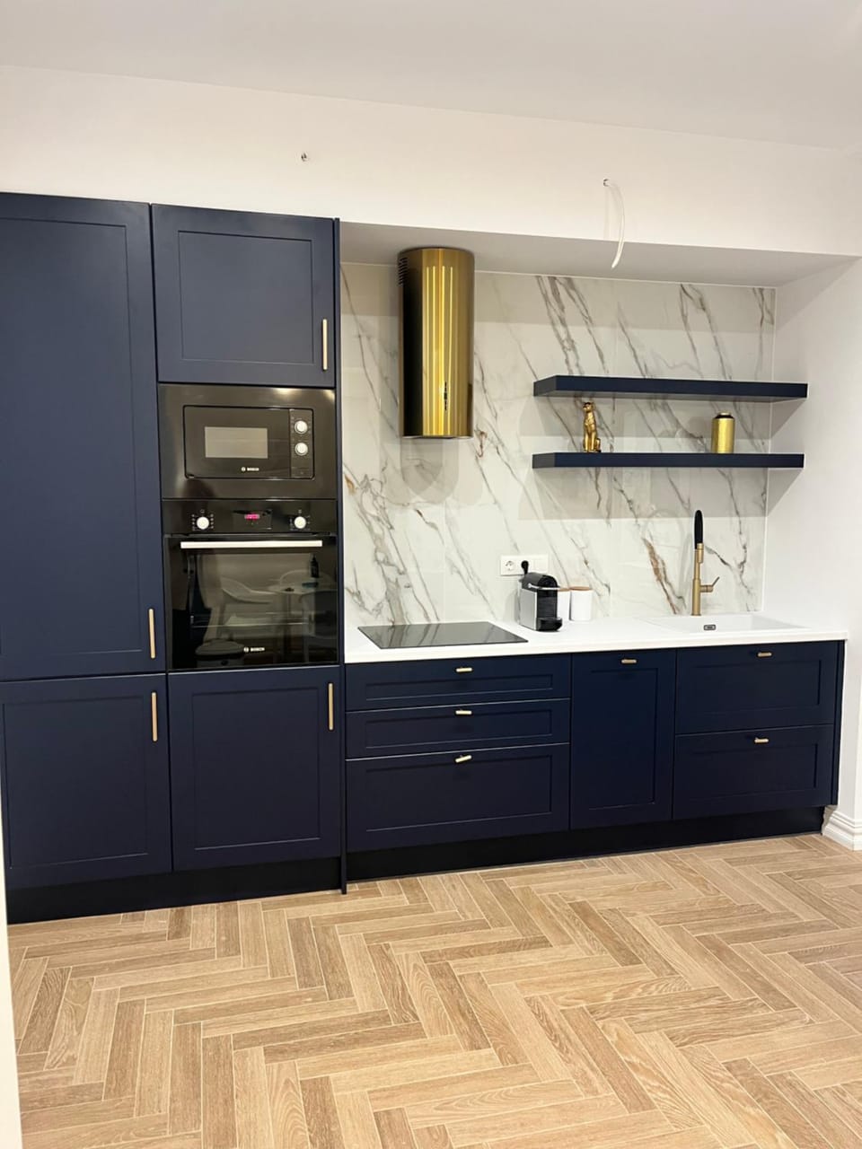 Kitchen or kitchenette, minibar, pet friendly, stove