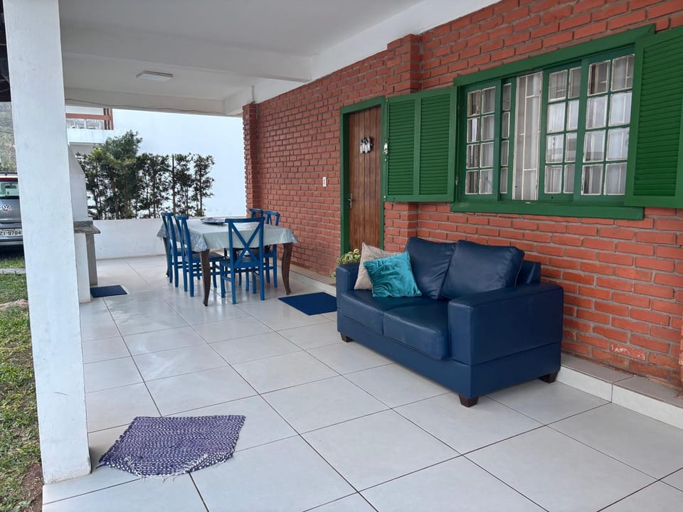 Patio, Dining area