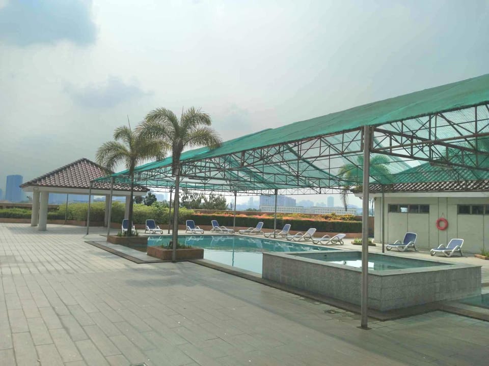 Bel's 2 Bedroom Condo in Santorini Hotel Sta. Lucia Mall Cainta Rizal Apartment hotel in Pasig