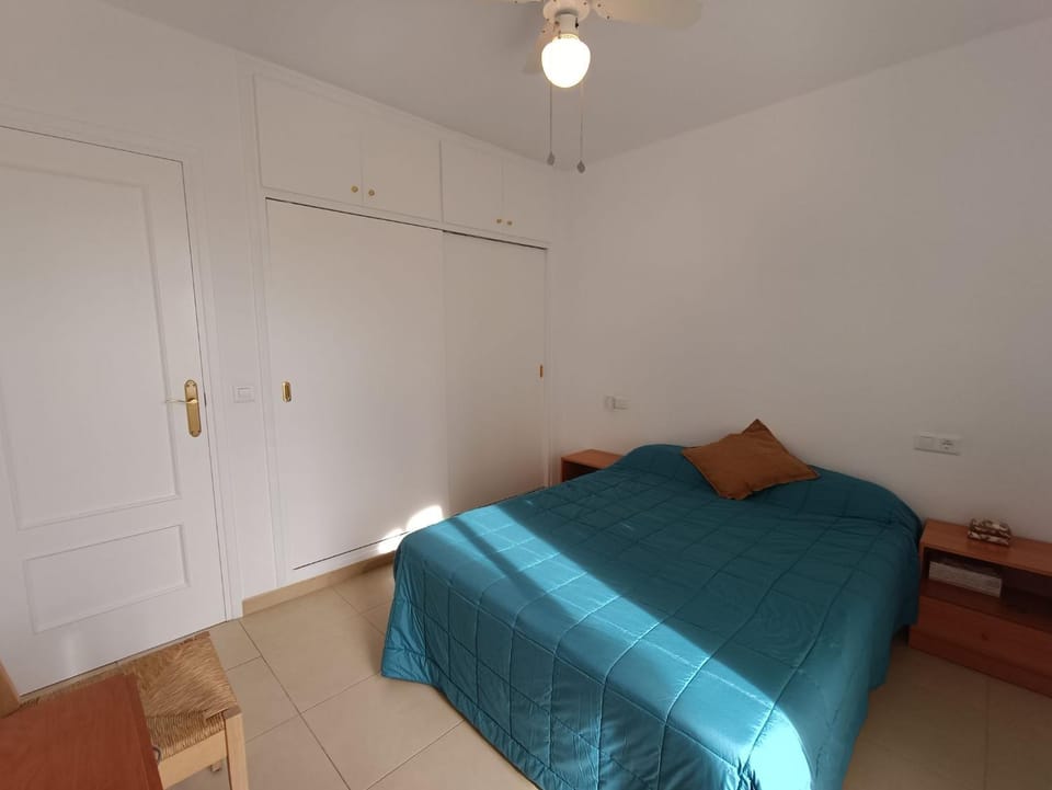 Bed, Photo of the whole room