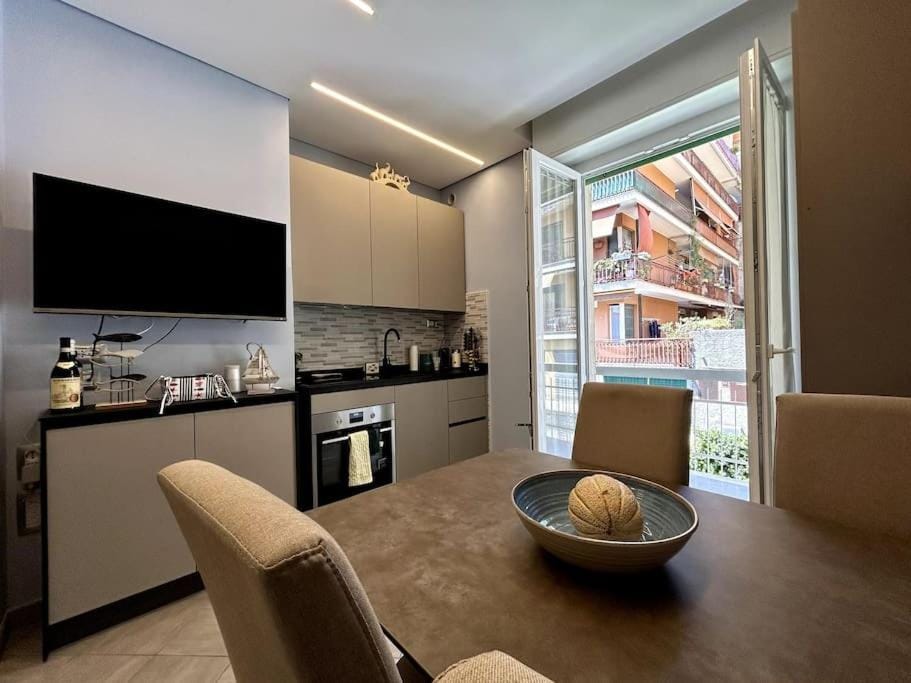 Mare & Amore, Eleganza a due passi dal Mare Apartment in Lavagna