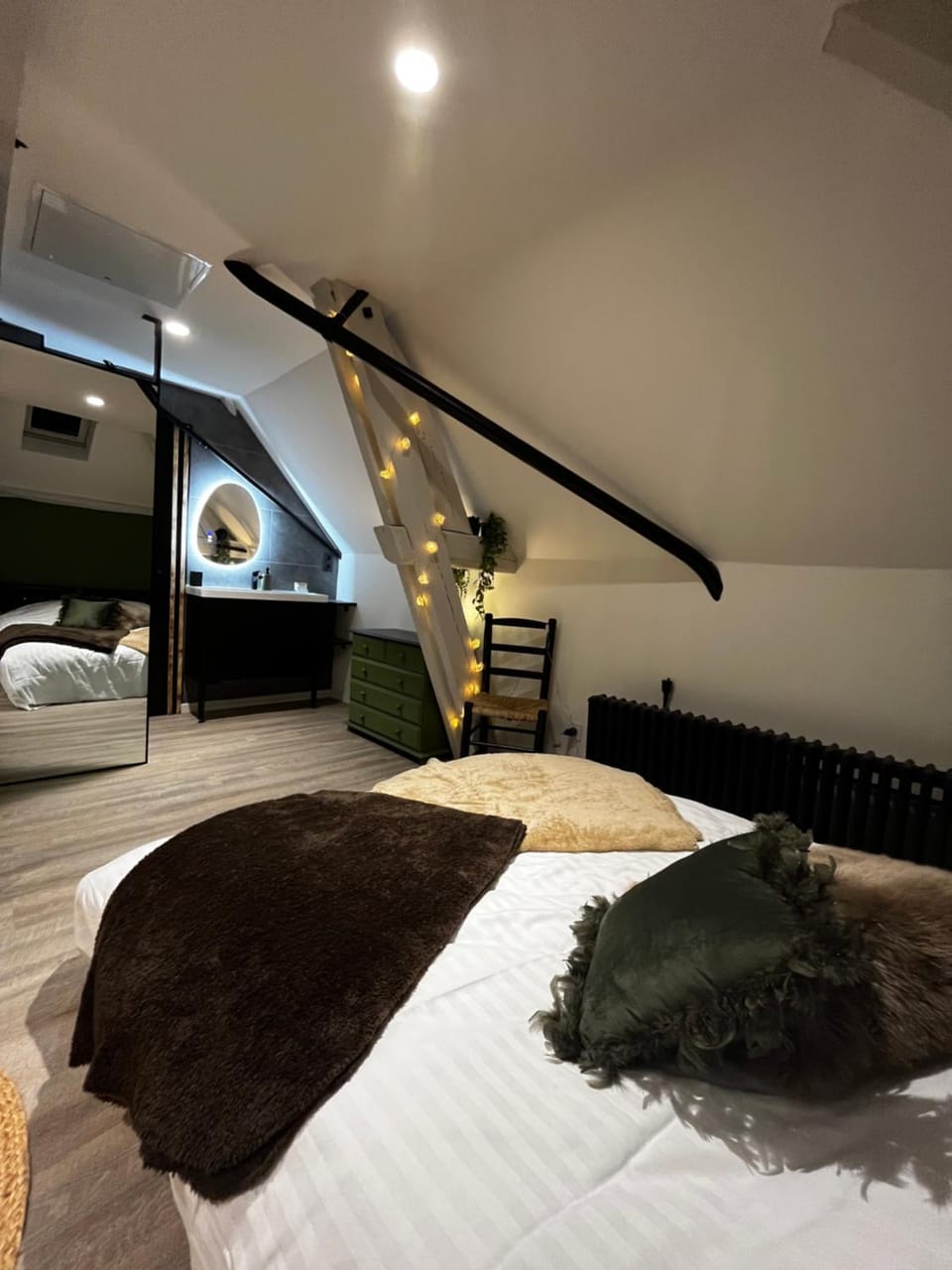 Le Chalet Chic, Cosy avec Sauna au Centre Ville Apartment in Troyes