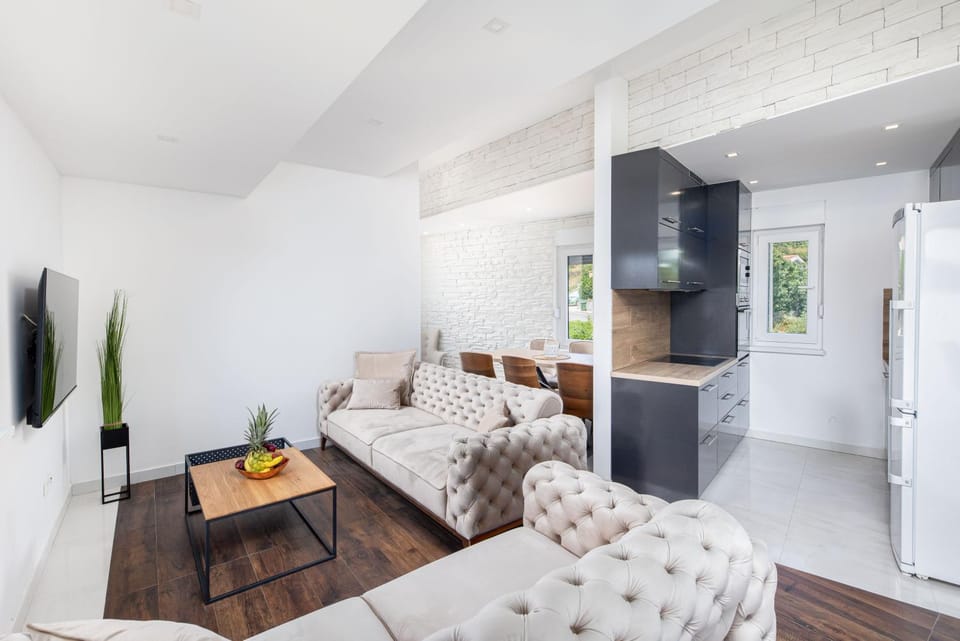 Seaview Apartments Apartment in Novalja