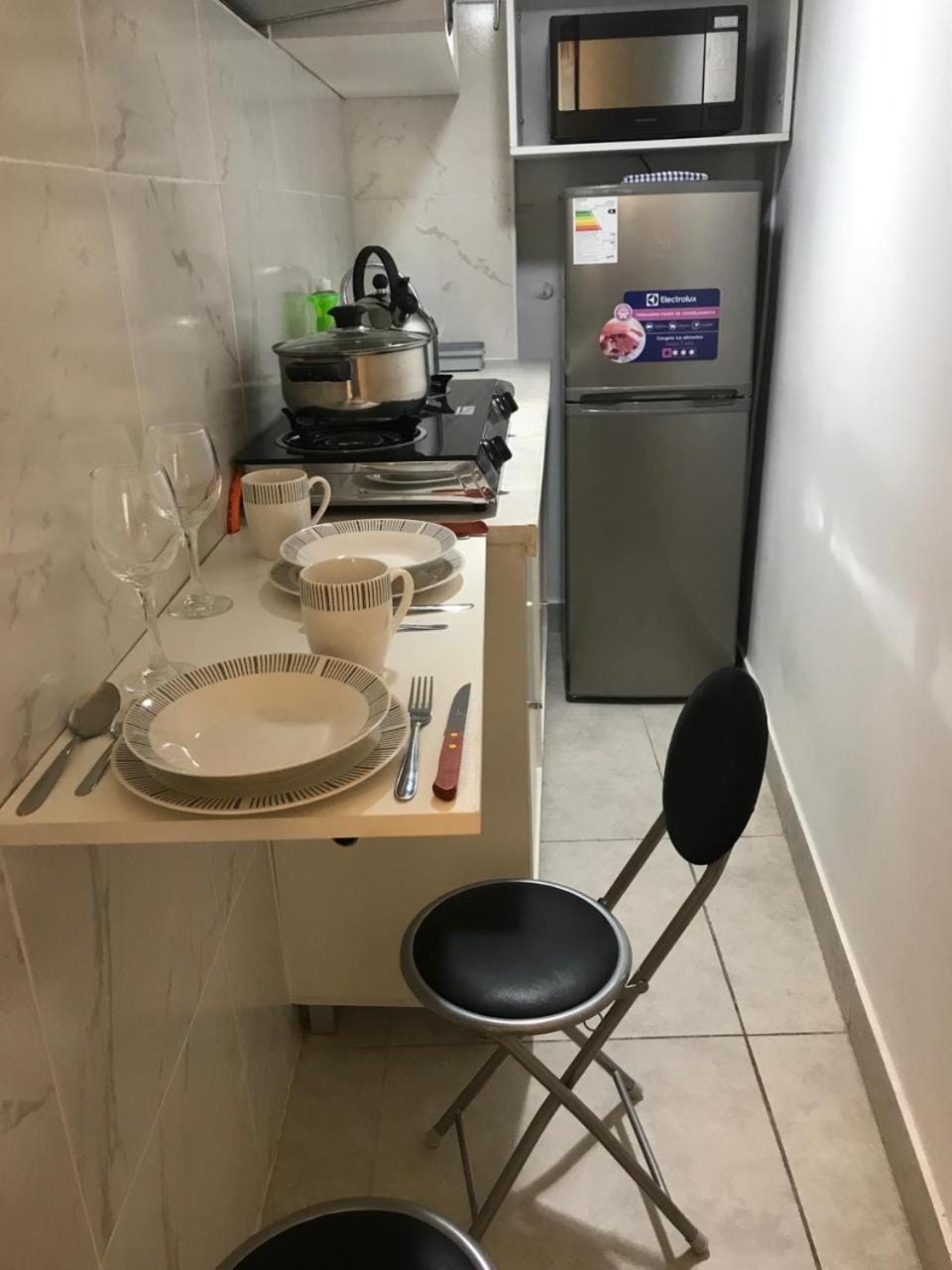 Kitchen or kitchenette