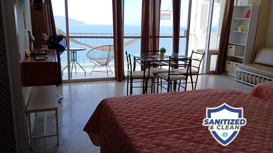 Torres Gemelas Suite VIP Frontal 607 Apartment in Acapulco