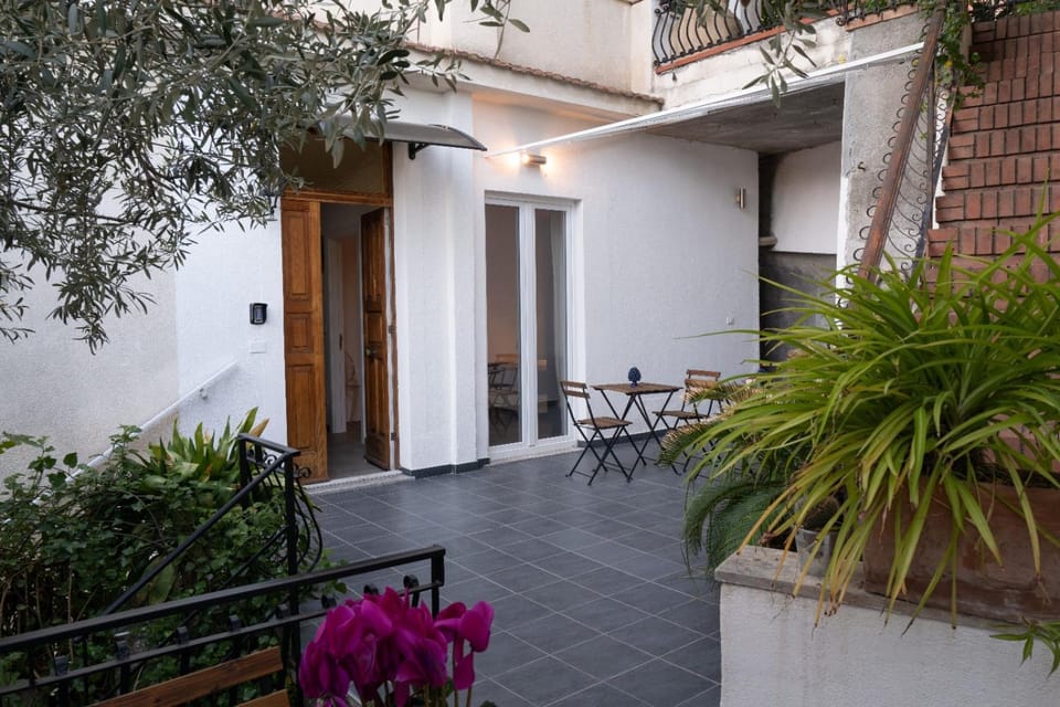 Property building, Patio
