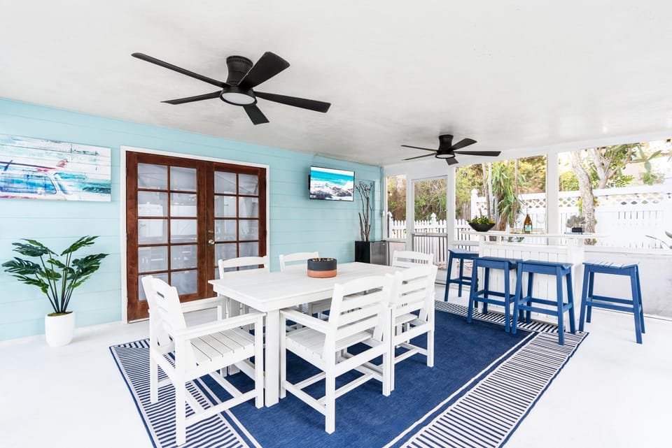 TV and multimedia, Balcony/Terrace, Seating area, Dining area, internet