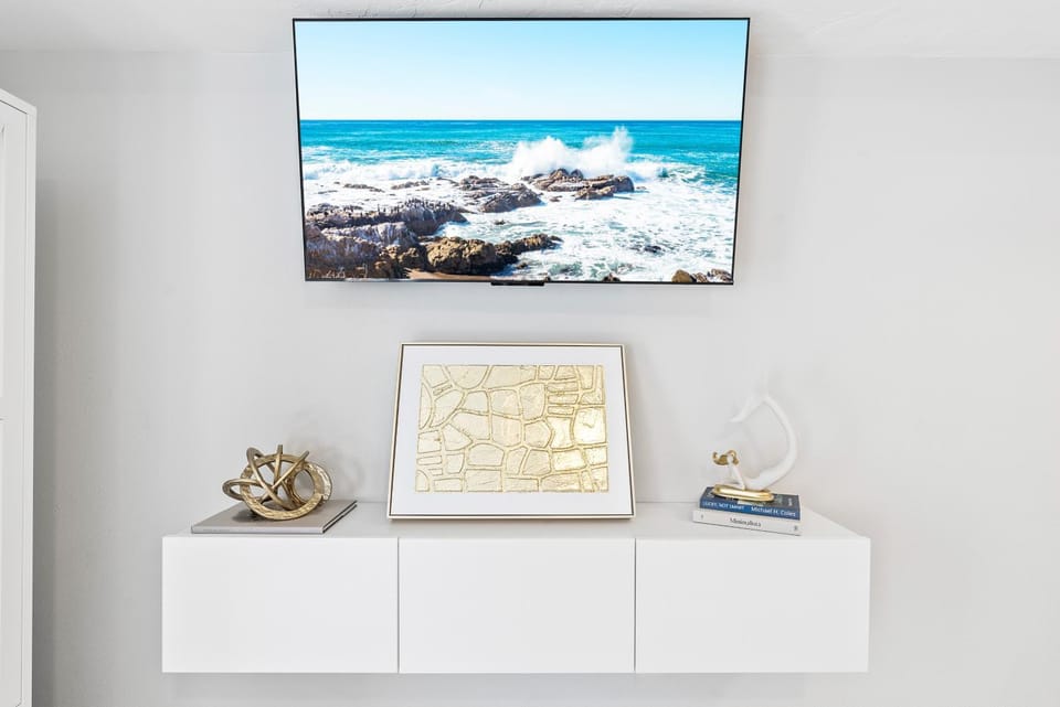TV and multimedia, Living room, Decorative detail, internet, air conditioner