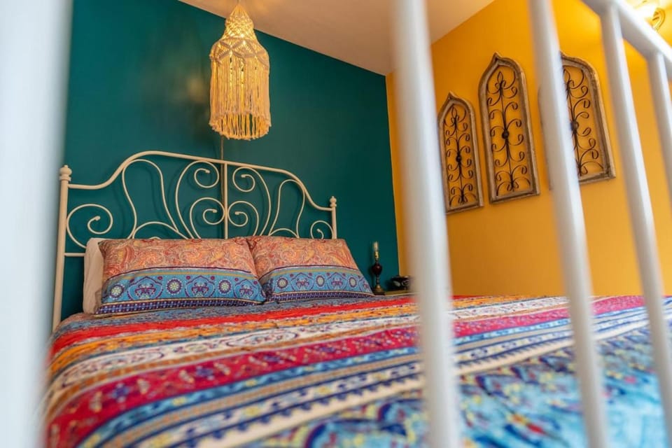 Cardinal Inn Boho Room House in Cornwall