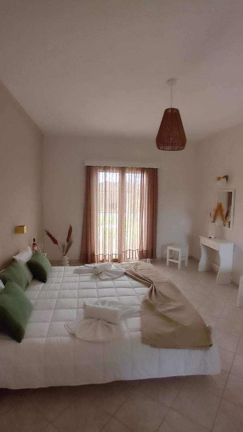 Lunzi Verde Apartment hotel in Zakynthos, Greece