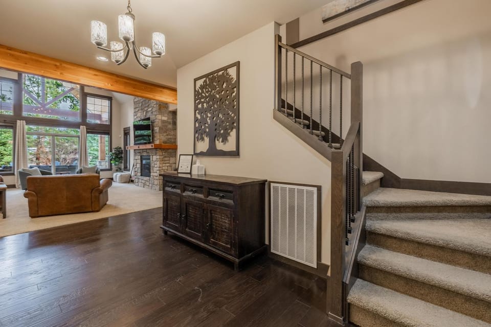 Cozy Family Home, Suncadia Pool Access House in Kittitas County