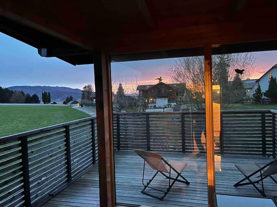 View (from property/room), Balcony/Terrace, Mountain view